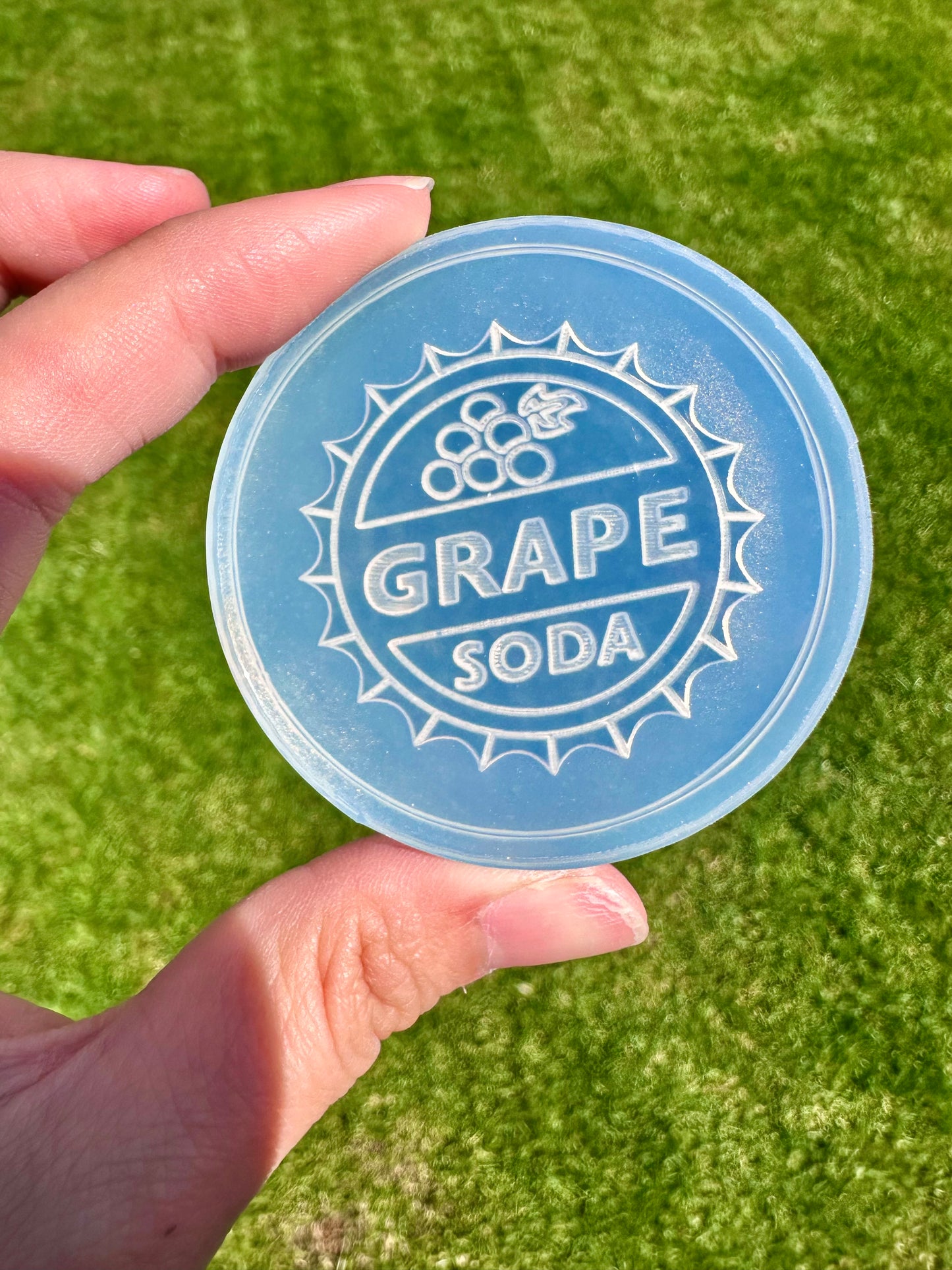 4.5cm Disney Up Grape Soda Badge Brooch Pin Mold