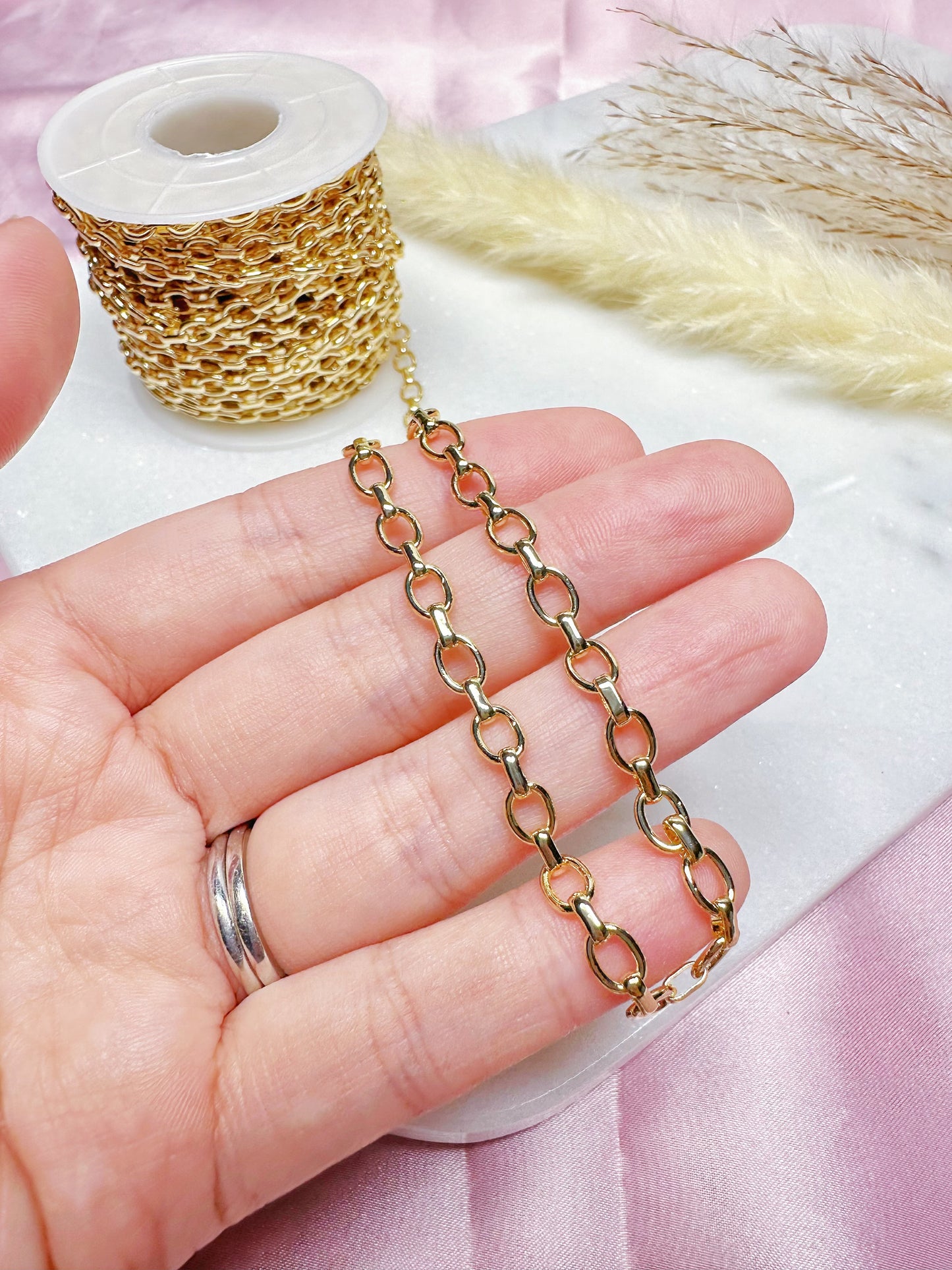 Chunky 14k Gold O-shaped Chain