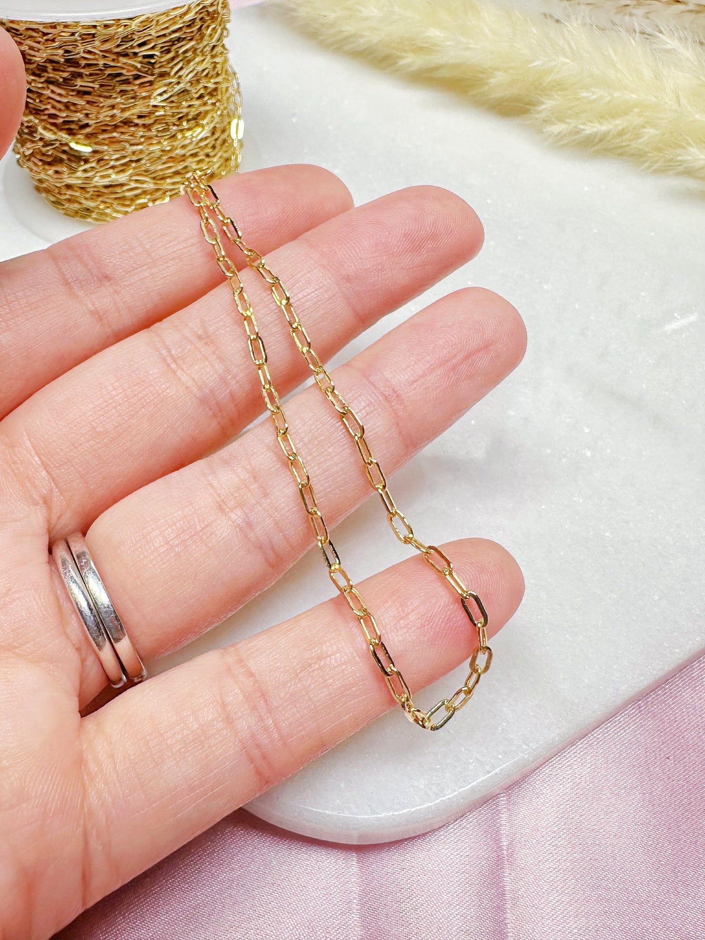 Fine 14k Gold Box-shaped Chain