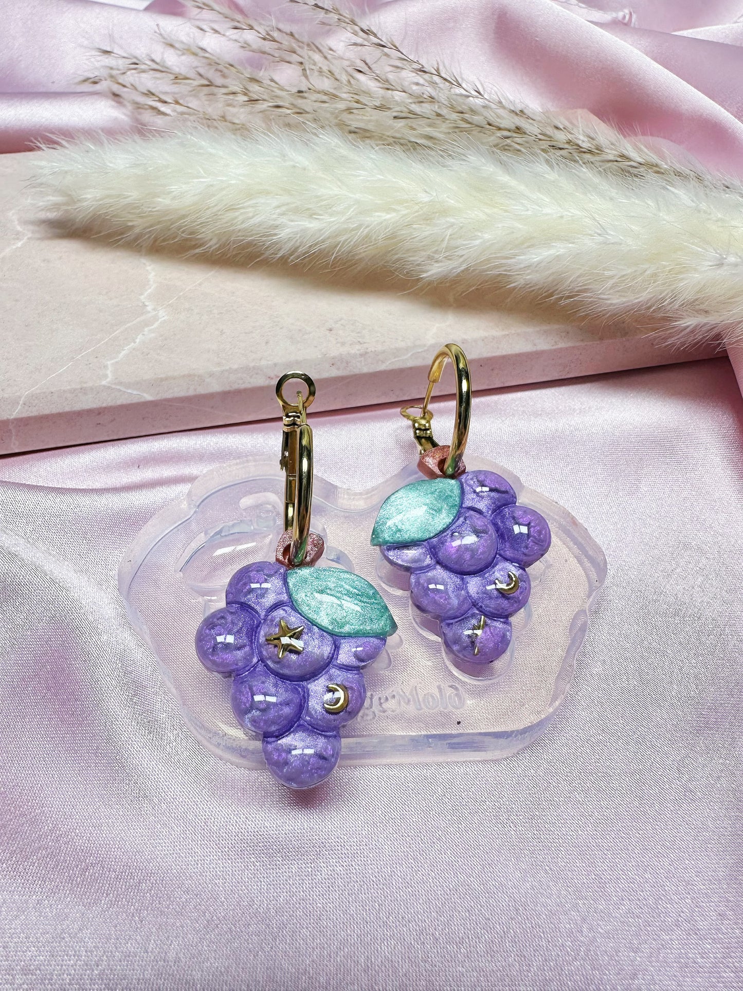 Small Predomed Grape Dangle Earring Mold