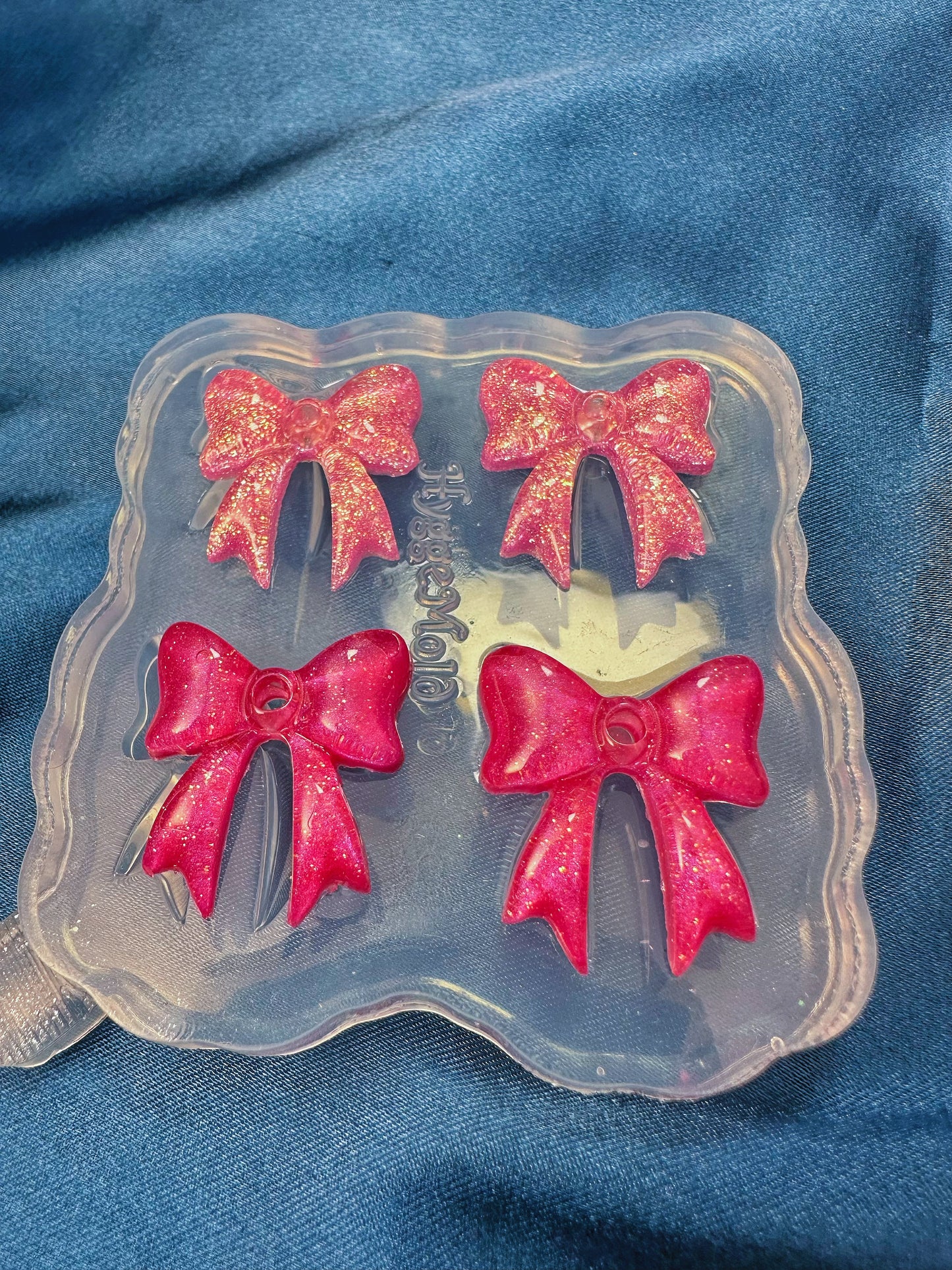 Small 2.4cm Predomed Ribbon Bow Dangle Earring Mold