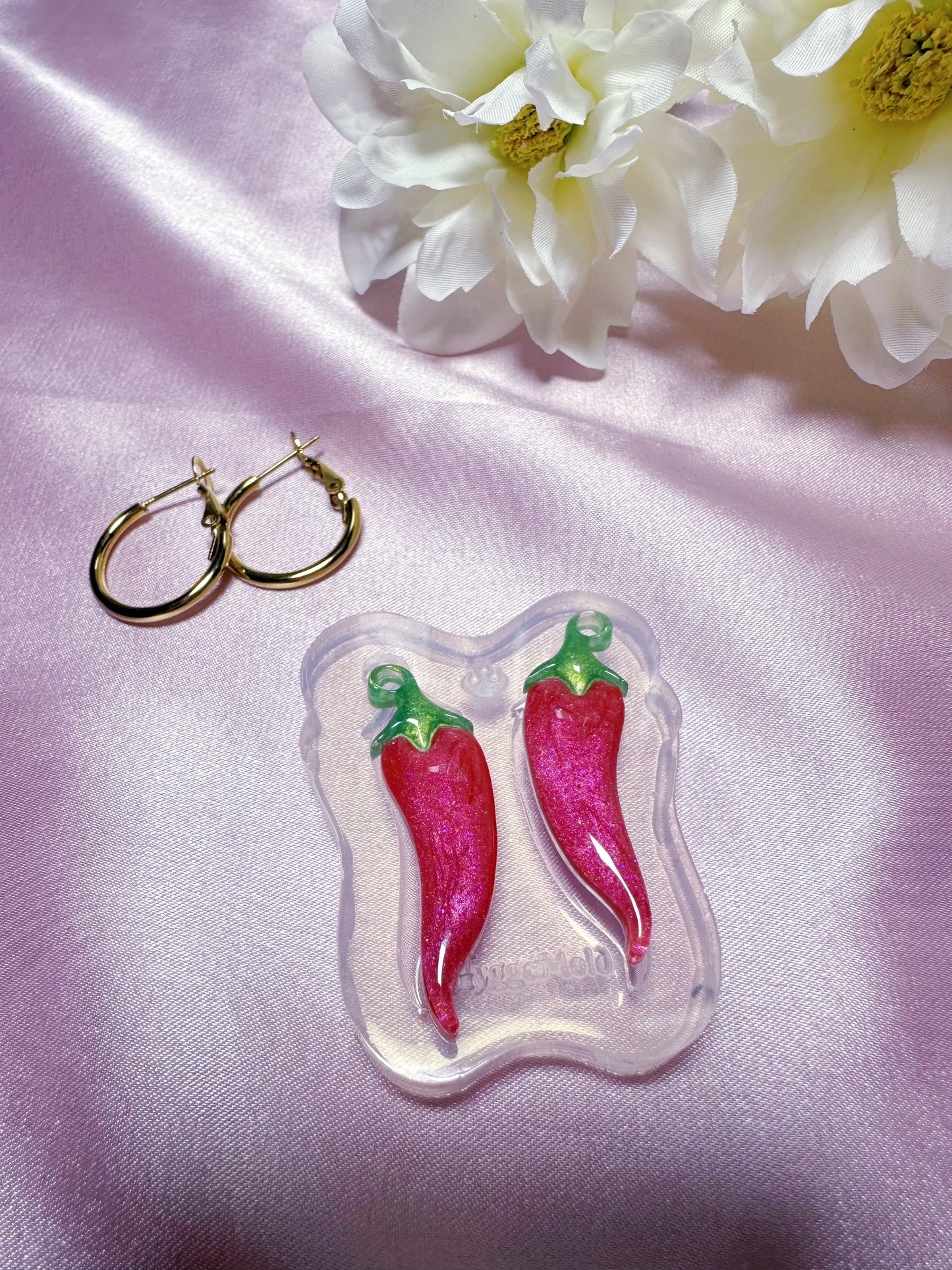 Small Predomed Chilli Dangle Earring Mold for Hoop Charms