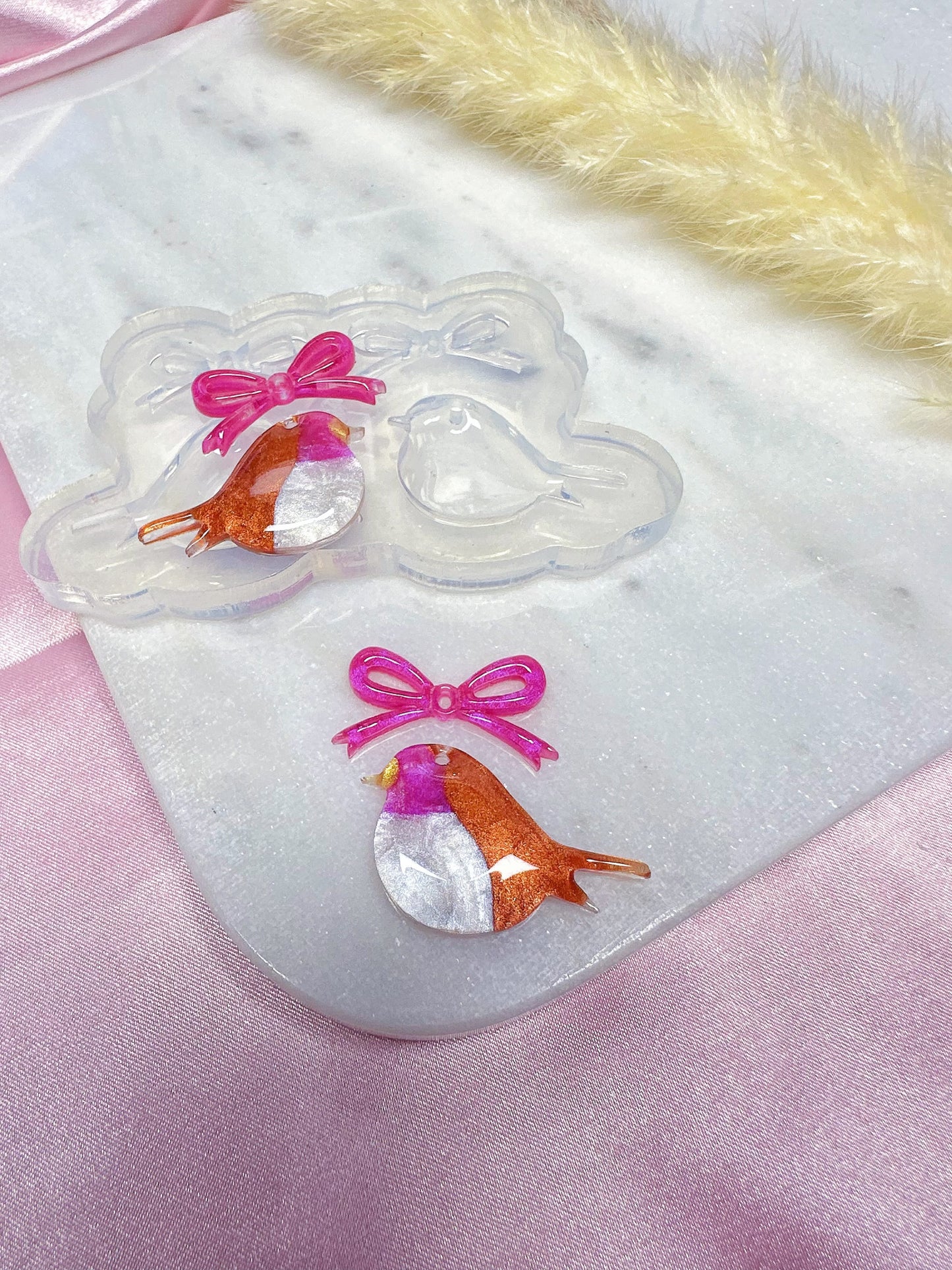 Predomed Robin Bird Ribbon Bow Dangle Earring Mold Christmas Mold