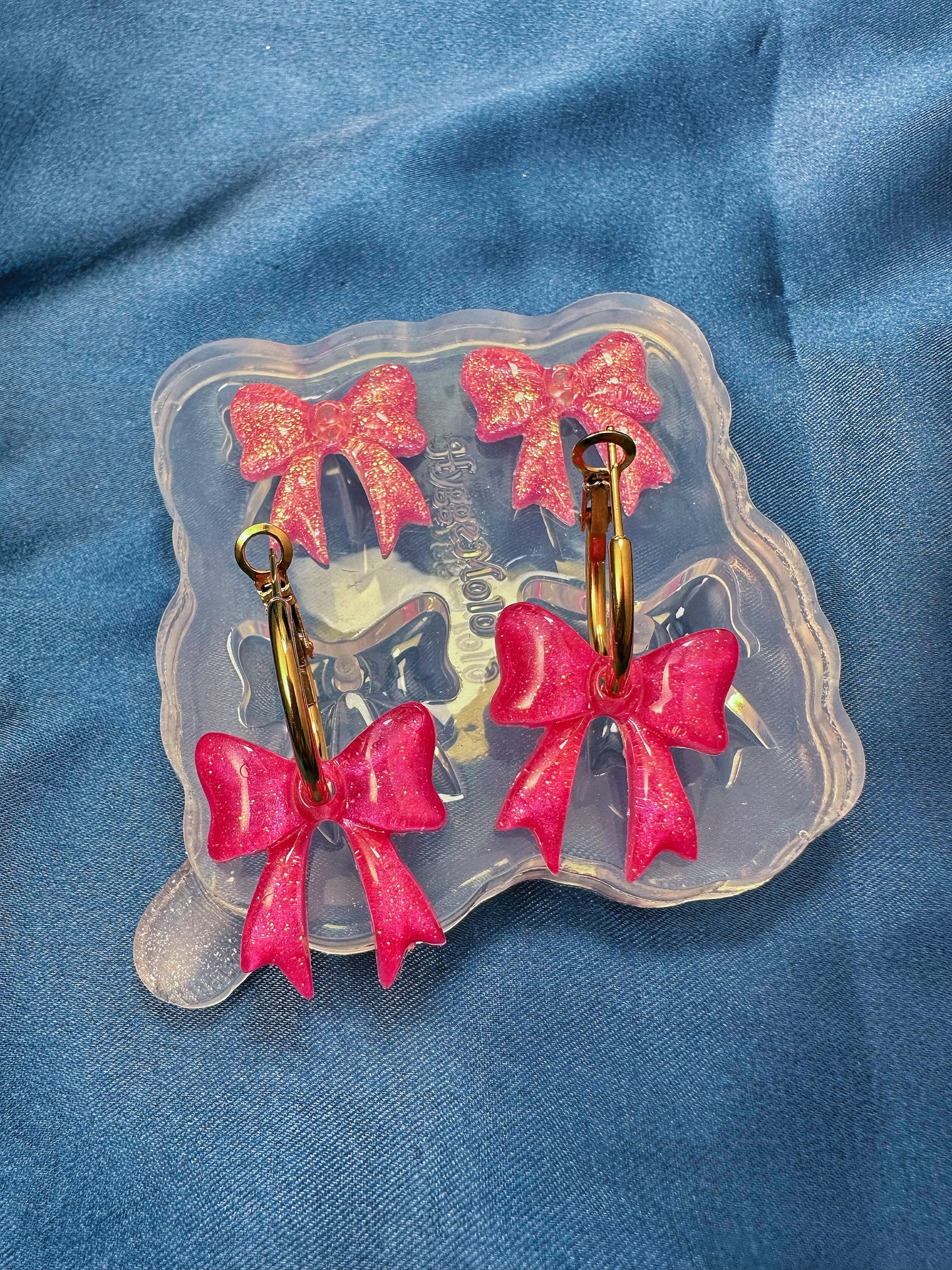 Small 2.4cm Predomed Ribbon Bow Dangle Earring Mold