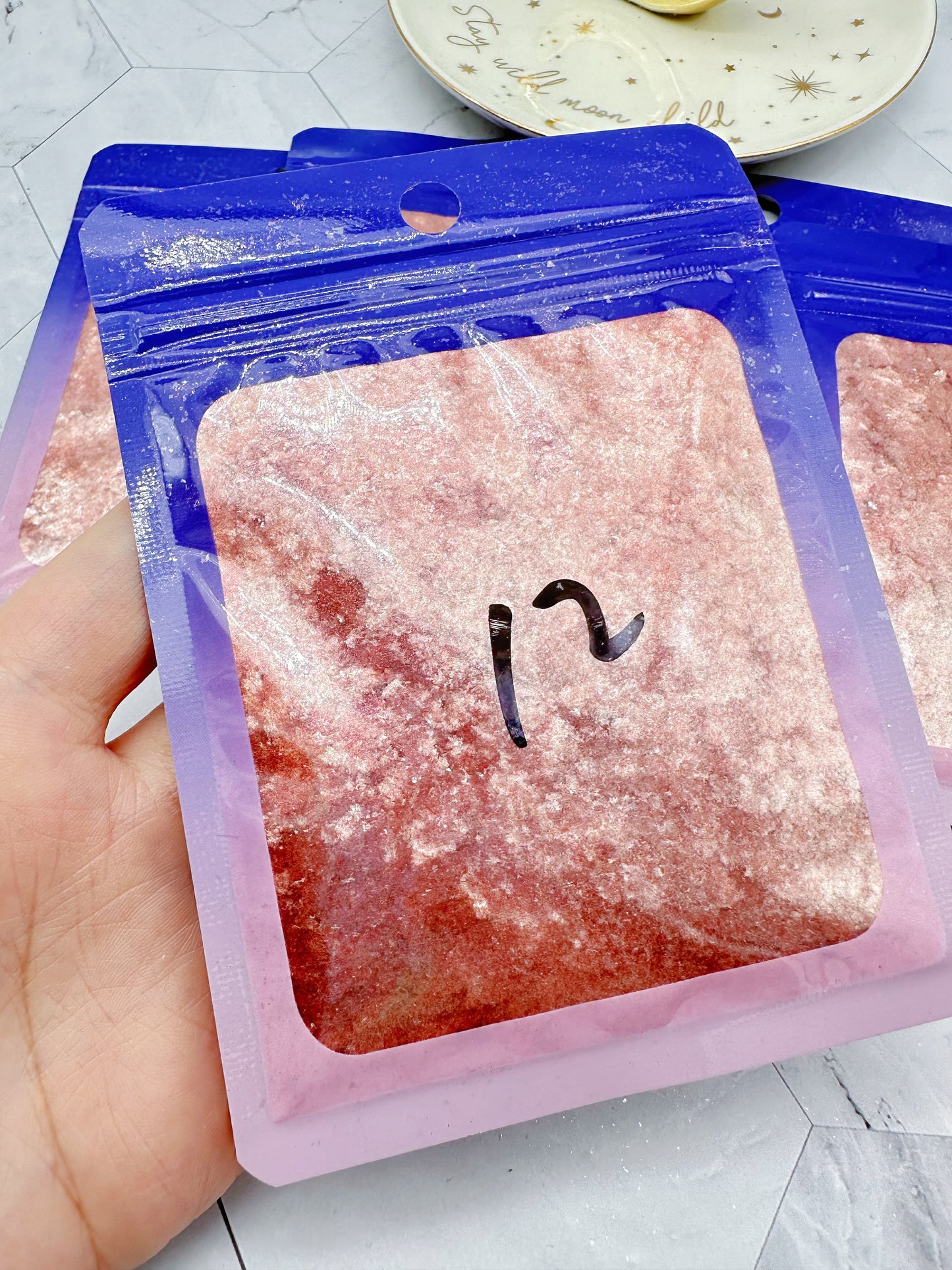 10g bag Auburn Diamond Flakes No.12
