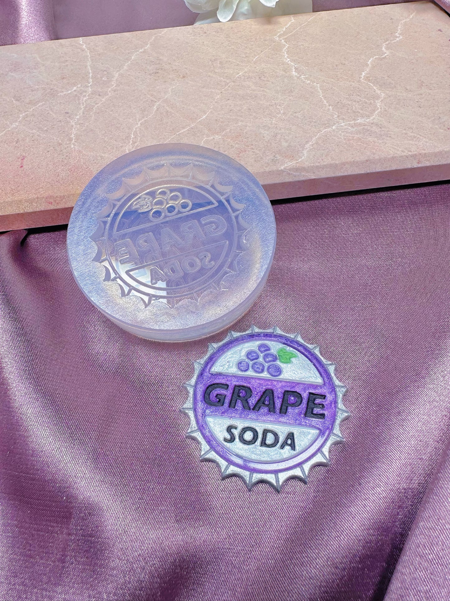 4.5cm Disney Up Grape Soda Badge Brooch Pin Mold