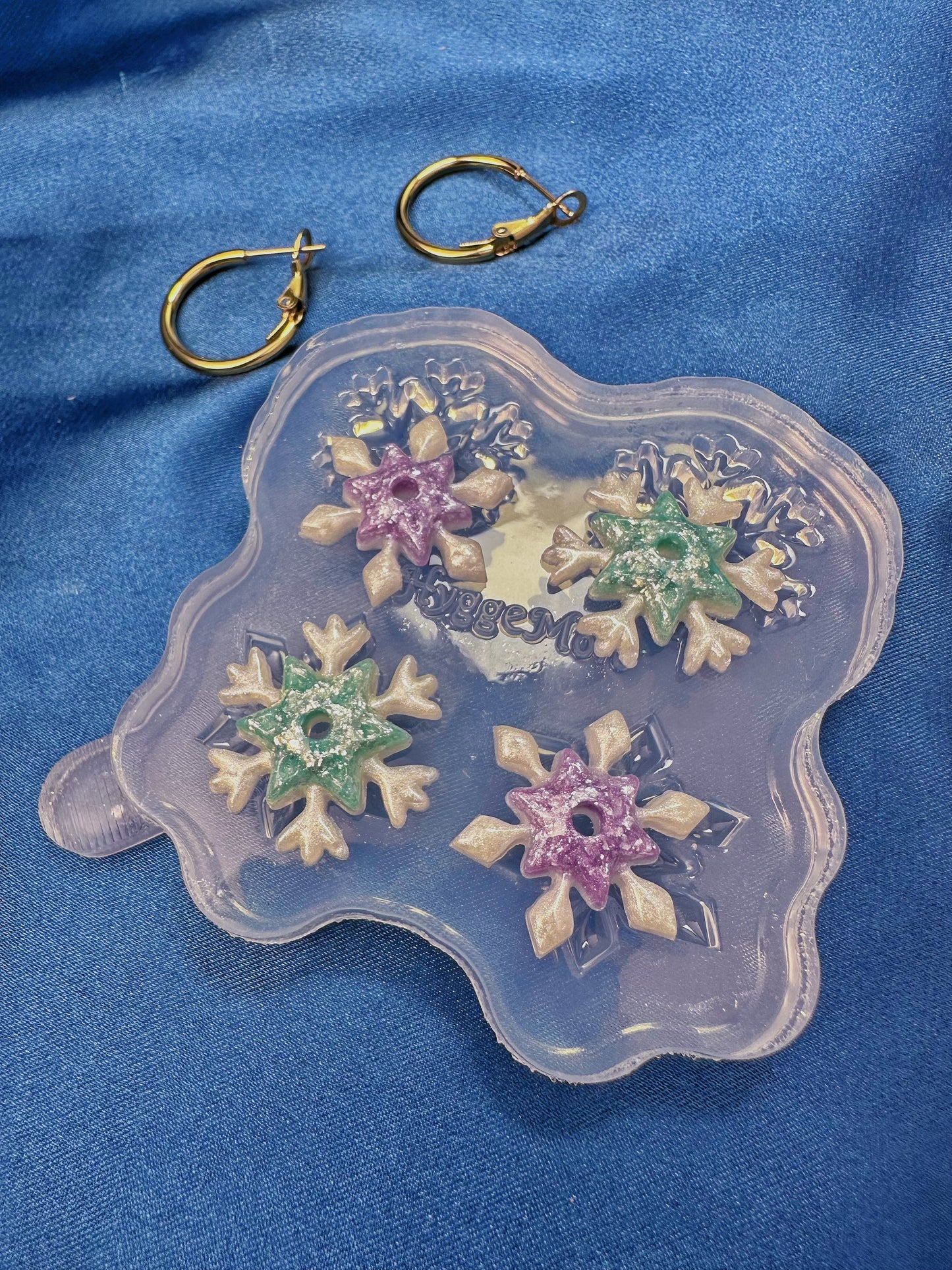 Small Layered Winter Wonderland Snowflake Hoop Spinner Earring Mold