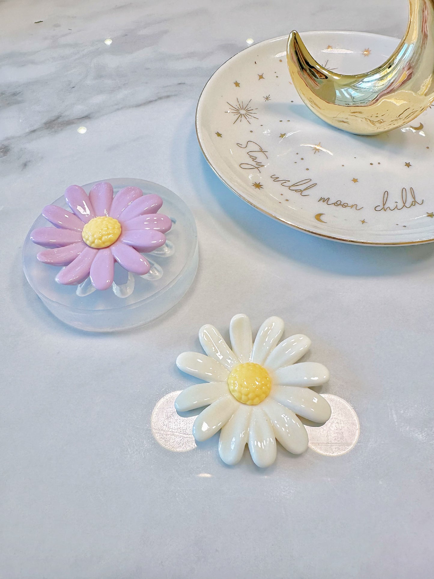 4.5cm 3D Daisy Flower Brooch Pin Mold
