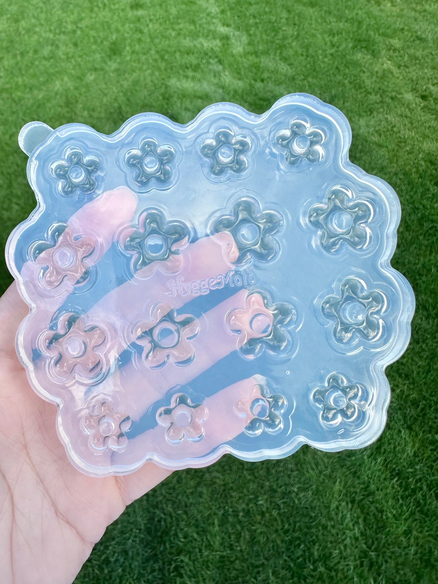 Mixed Sizes Mary Quant Flower Hoop Spinner Stud Earring Mold Palette