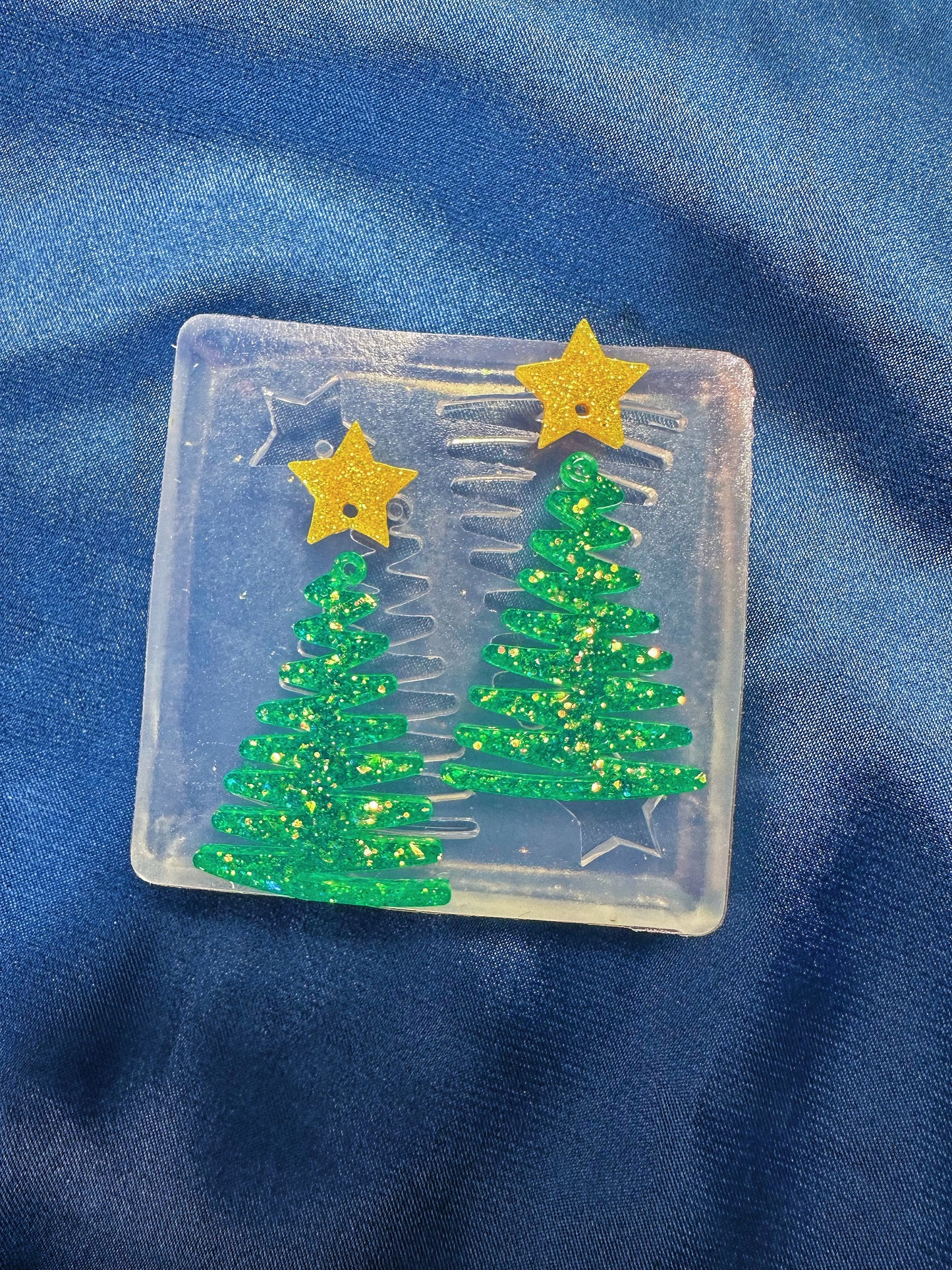 Stroke Christmas Tree with Stars Dangle Earring Mold