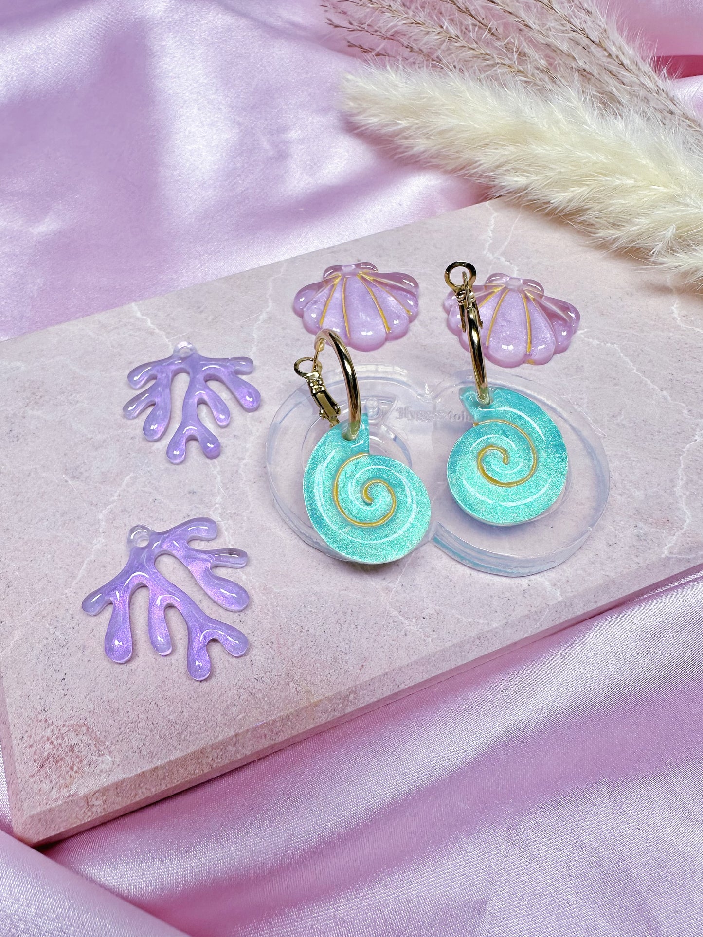 Domed Etched Nautilius Shell Dangle Earring Mold for Hoop Charms