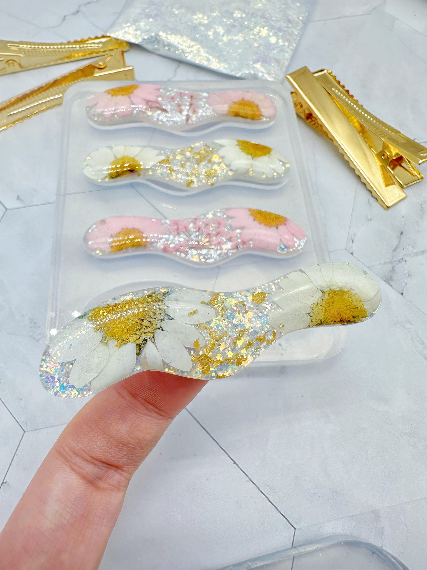 Pre domed Organic Wavy Hair Grip Mold Clear Silicone Mold for Resin Hair Clips
