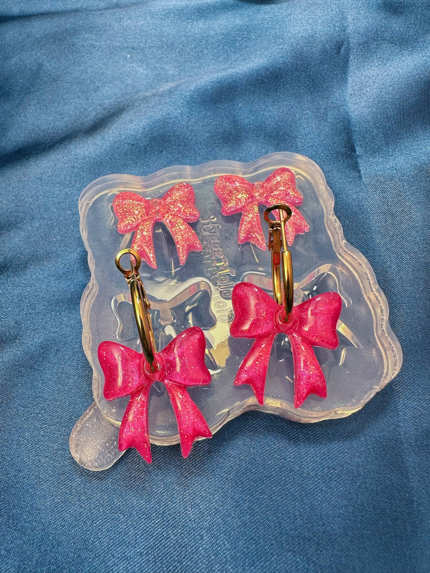 Small 2.4cm Predomed Ribbon Bow Dangle Earring Mold