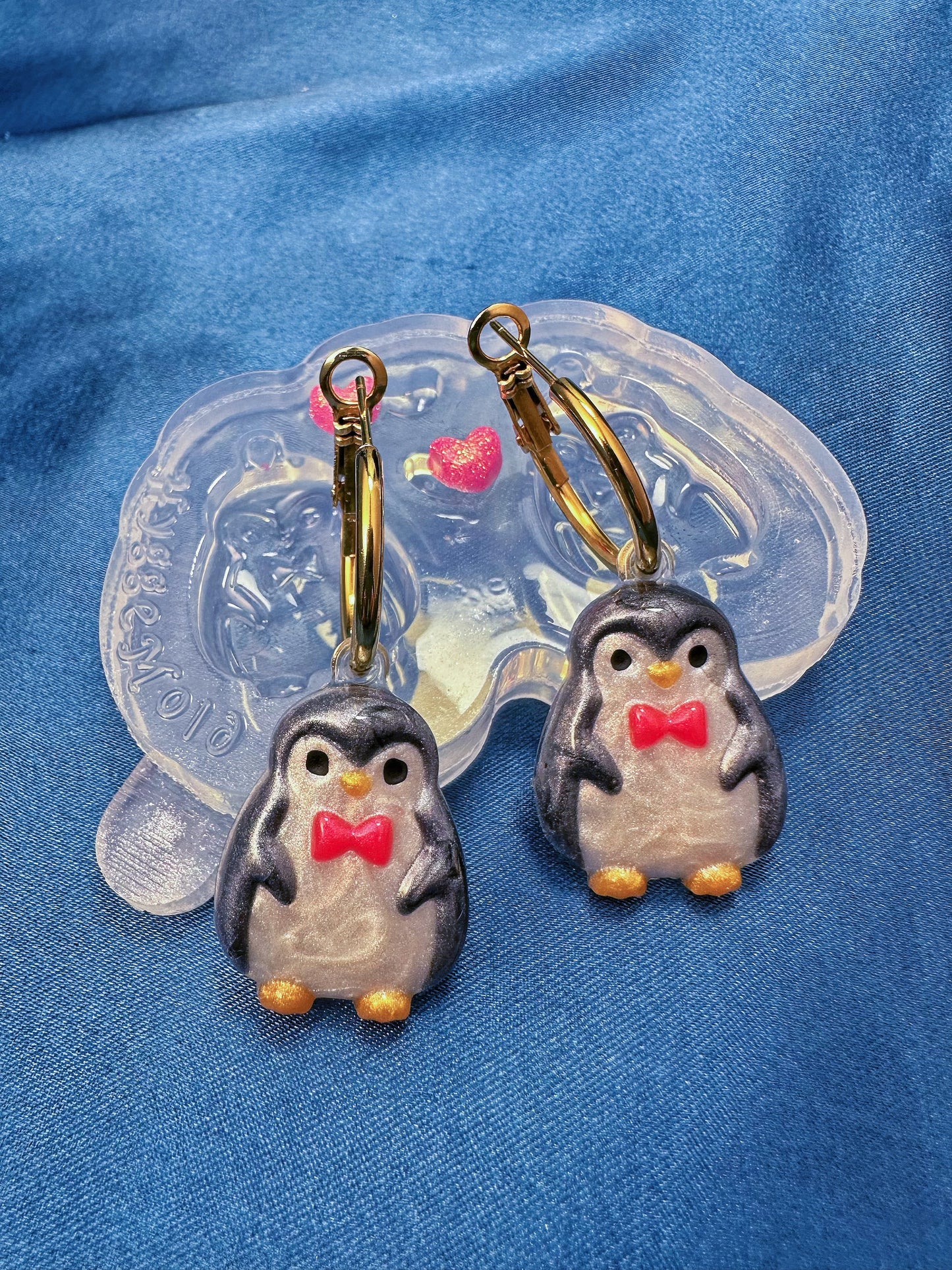 Small Predomed Christmas Penguin Dangle Earring Mold