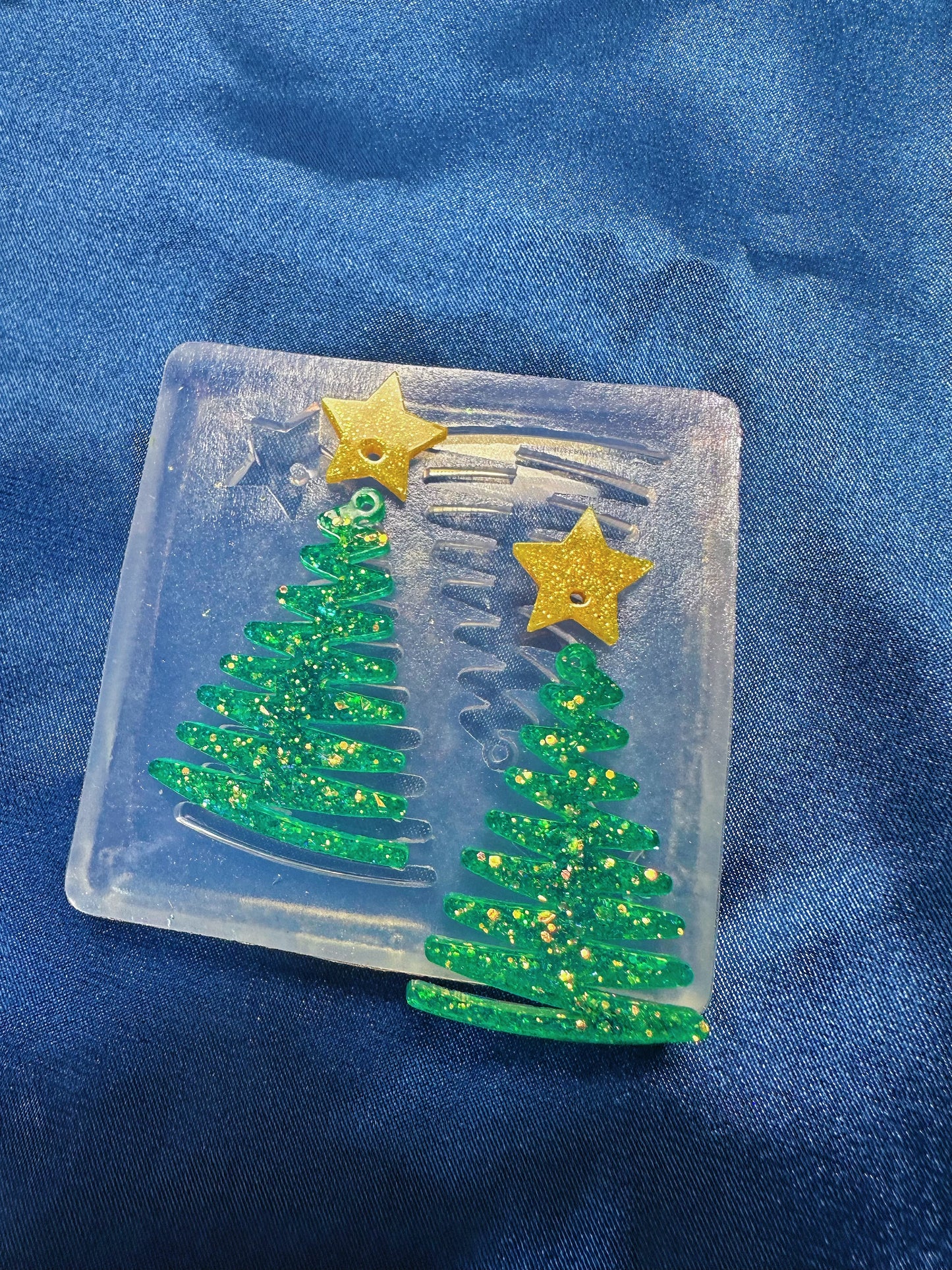 Stroke Christmas Tree with Stars Dangle Earring Mold