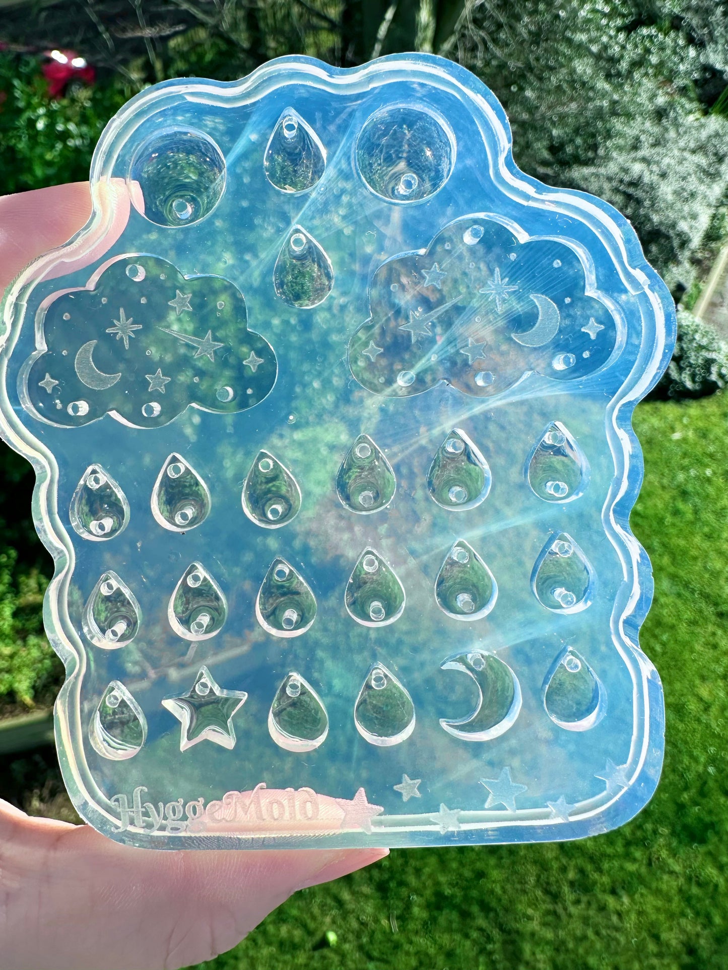Lux Predomed Etched Rainy Clouds Dangle Drop Earring Mold