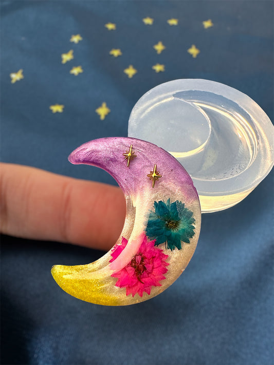 3.5cm Predomed Moon Silicone Mold for Resin Worry Stone Brooch Magnet