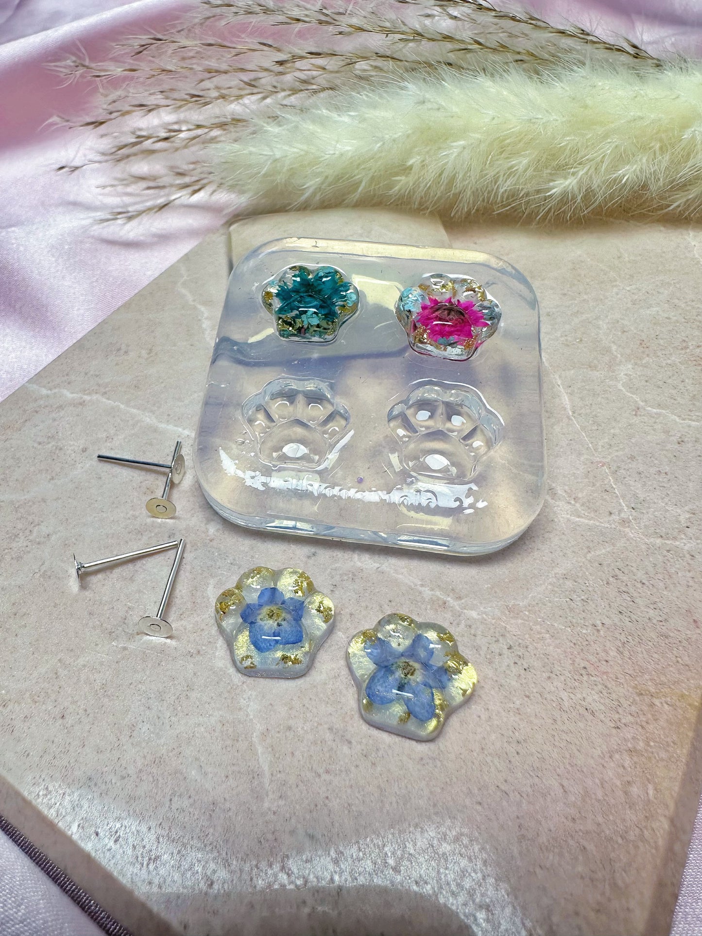 Mini 3D Pet Paw Stud Mold Dog Cat Animal