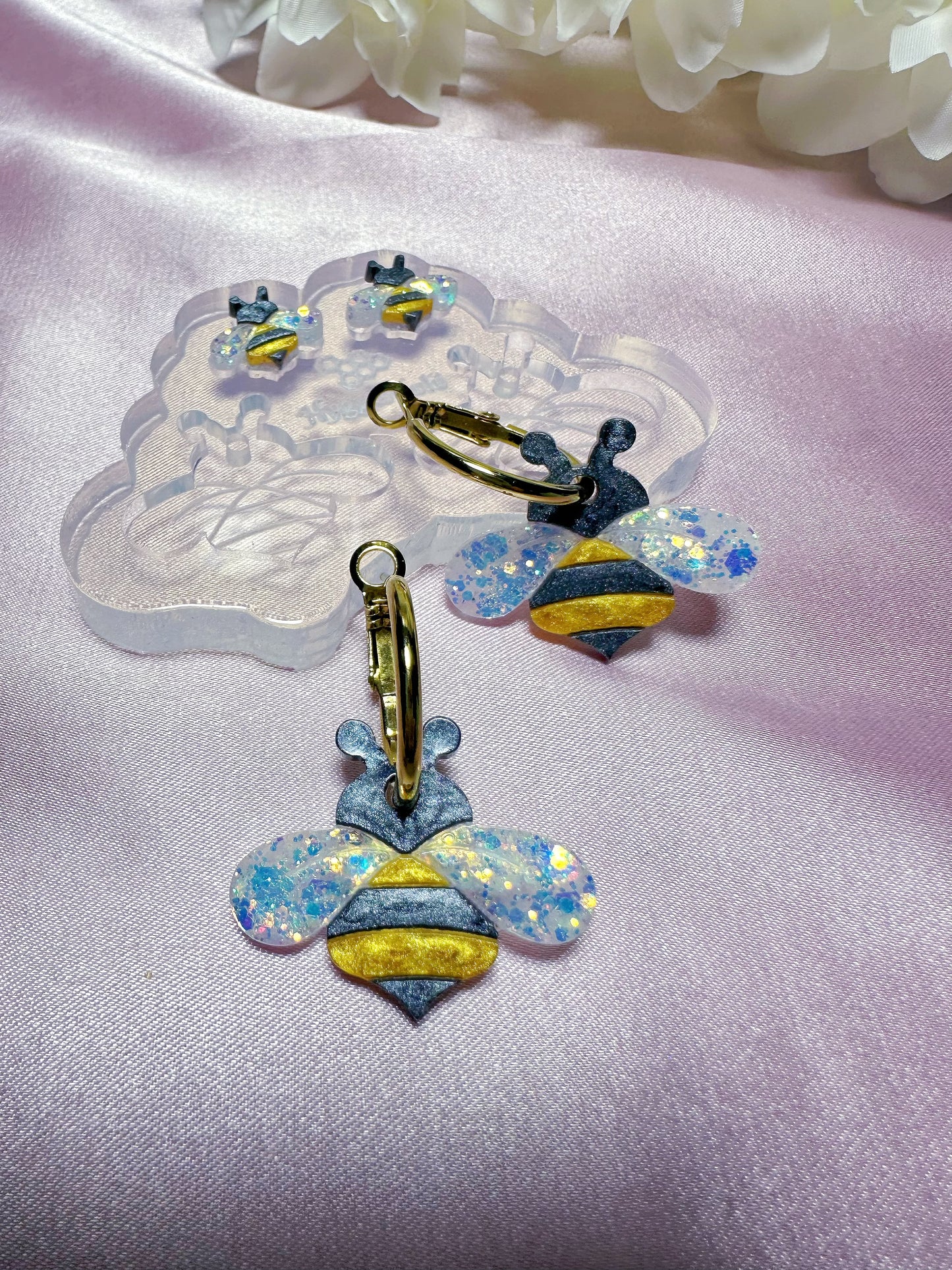 Small Bee Stud Dangle Earring Mold Palette