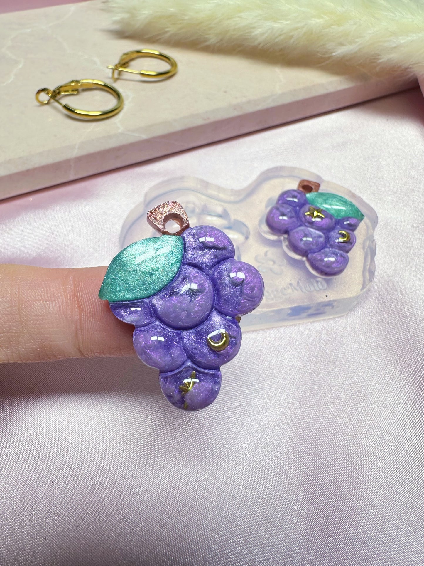 Small Predomed Grape Dangle Earring Mold