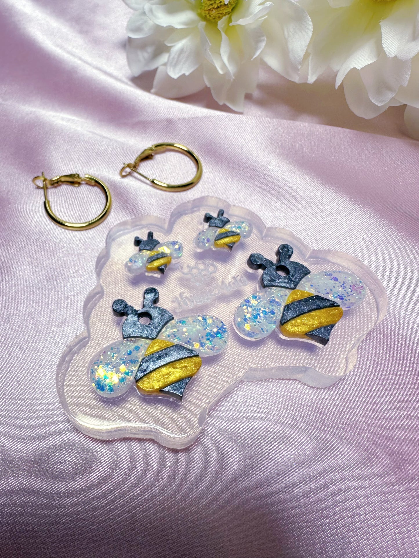 Small Bee Stud Dangle Earring Mold Palette
