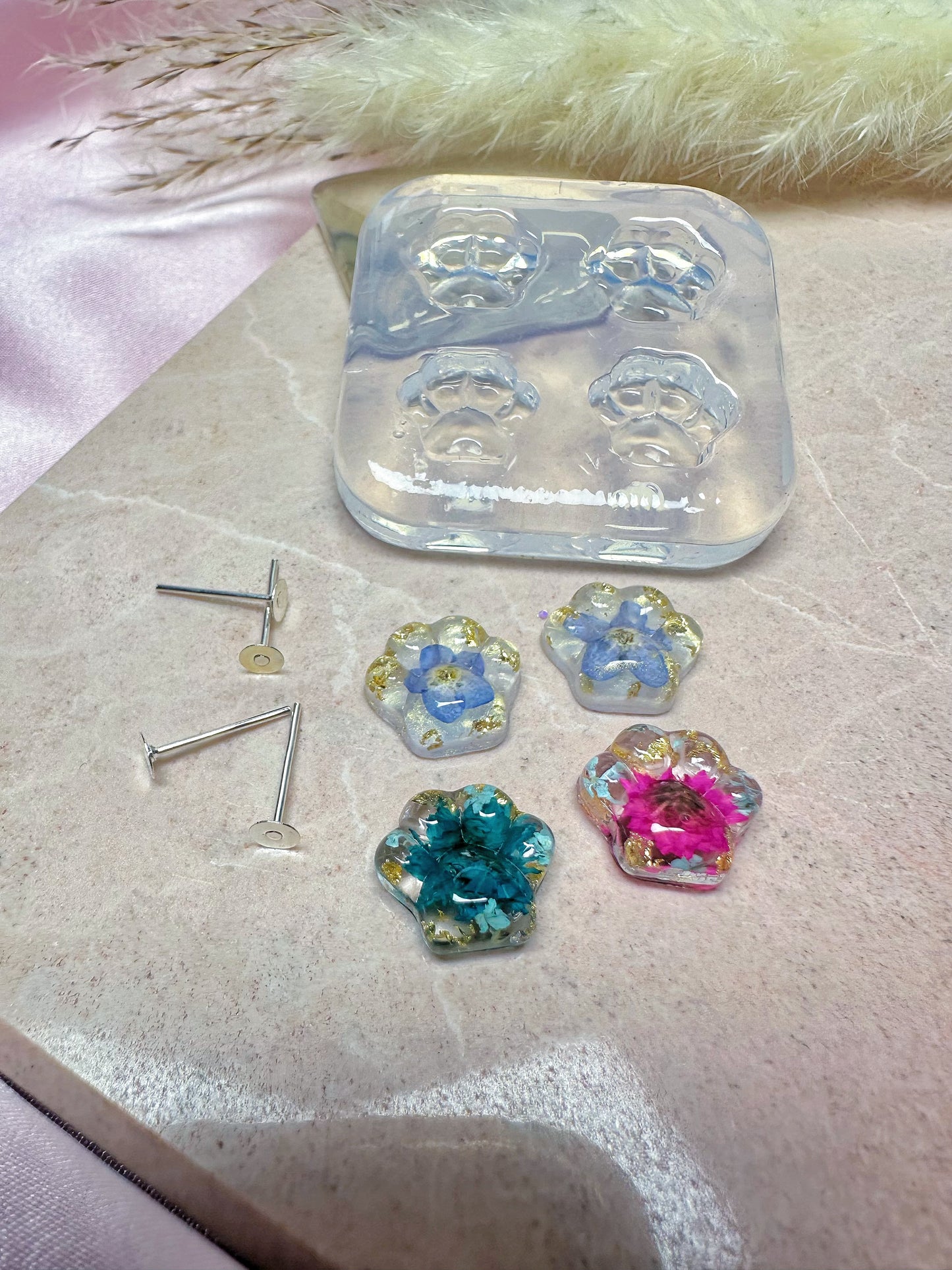 Mini 3D Pet Paw Stud Mold Dog Cat Animal