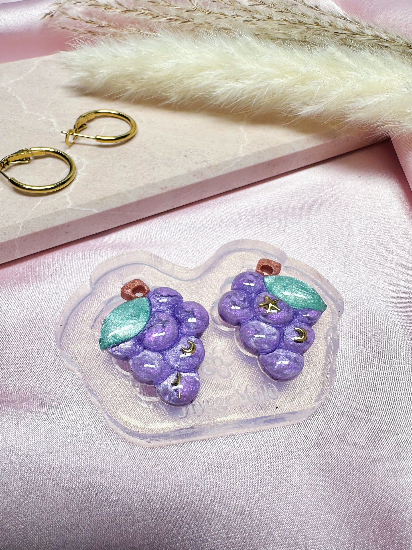 Small Predomed Grape Dangle Earring Mold