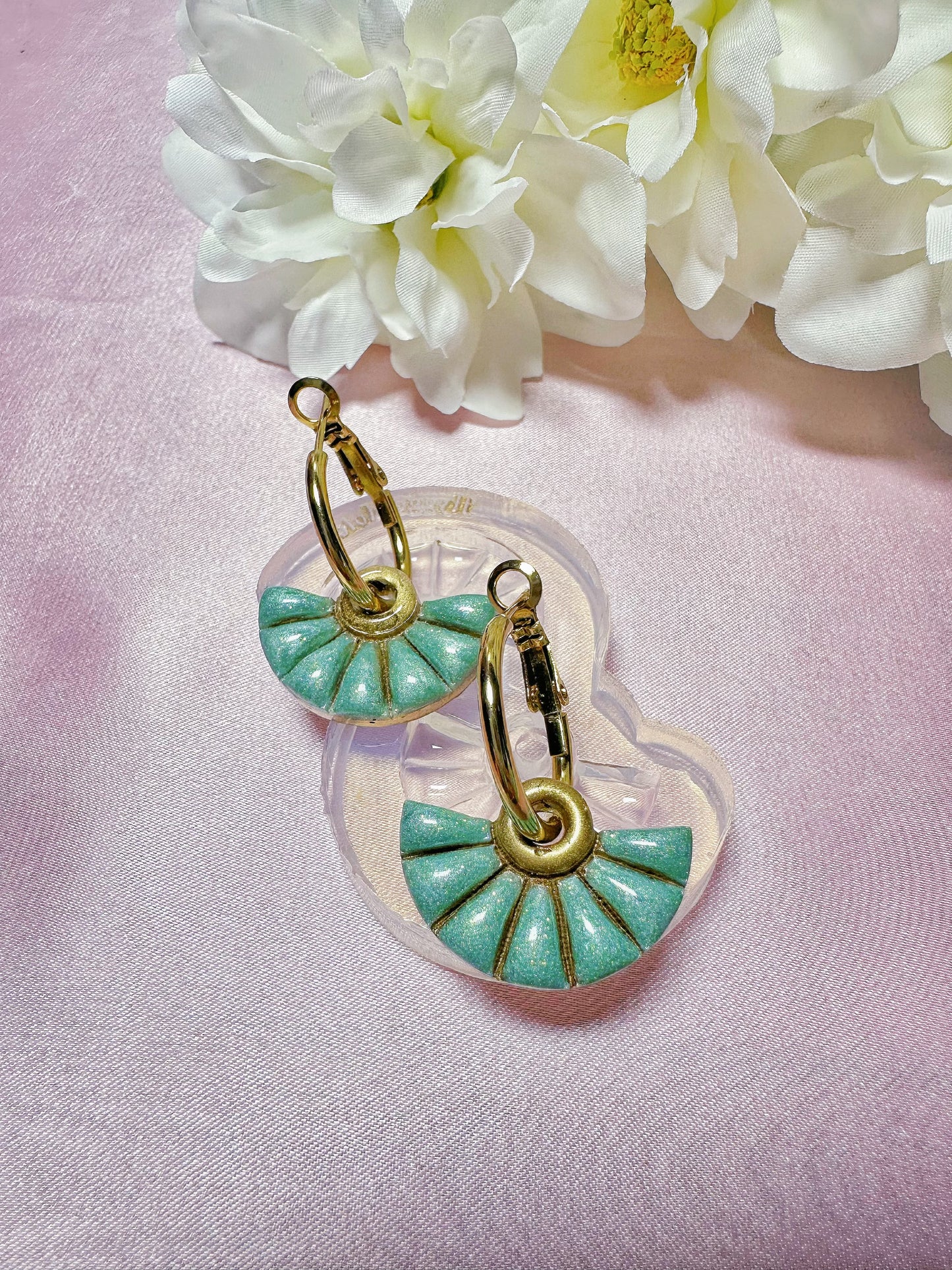 2.5 cm Predomed Art Deco Sunburst Fan Shape Dangle Earring Mold for Hoop Charms