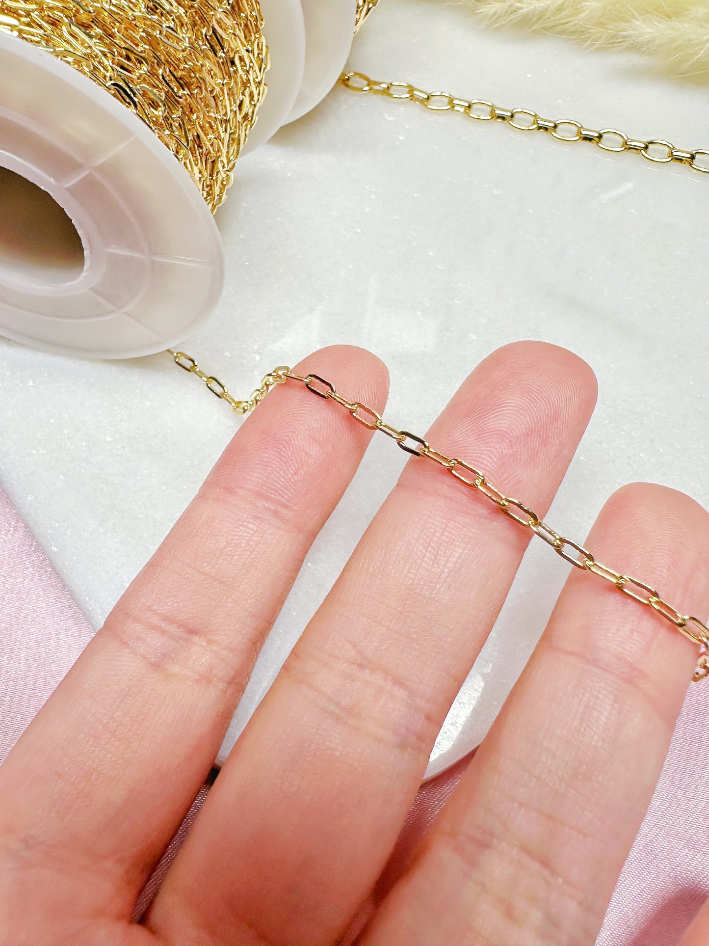 Fine 14k Gold Box-shaped Chain
