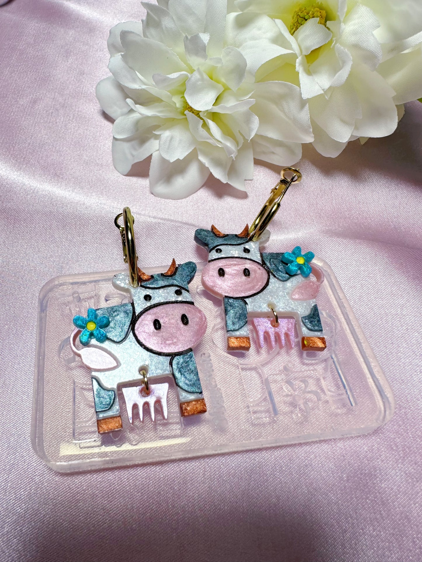 Milk Cow with udders and flowers Dangle Earring Mold for Hoop Charms