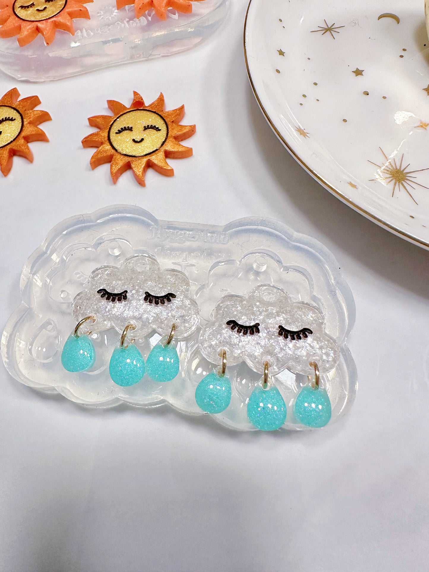 2025 Serene Sleeping Cloud Rain Drops Dangle Earring Mold for Hoops