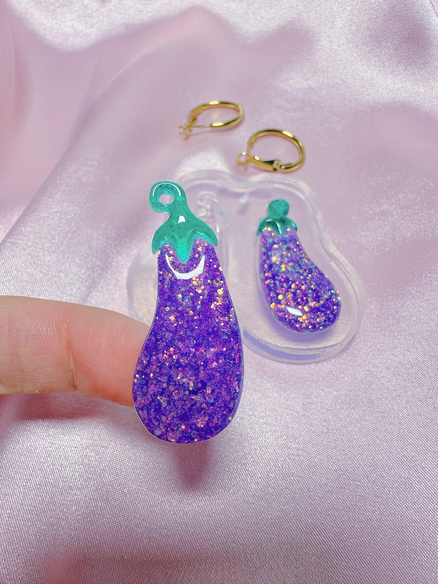 4cm Predomed Aubergine Eggplant Dangle Earring Mold for Hoop Charms