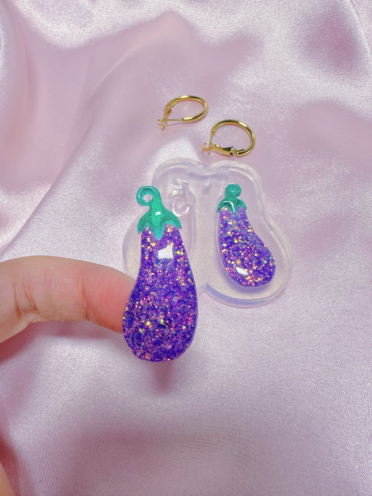 4cm Predomed Aubergine Eggplant Dangle Earring Mold for Hoop Charms