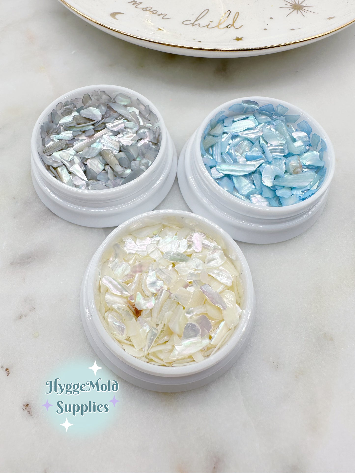 Glacier Blue Natural Shell Flakes