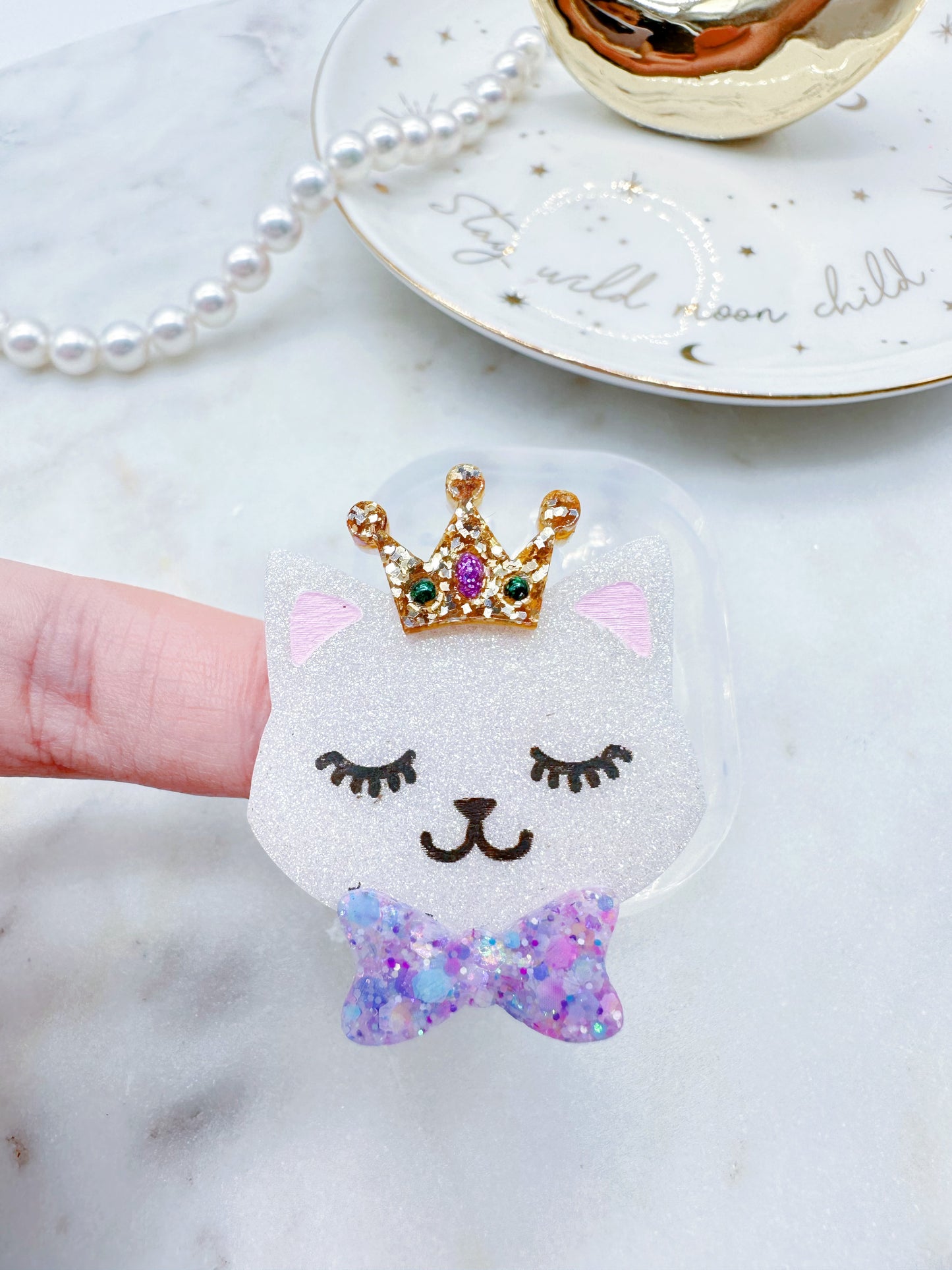 4cm Queen Cat Brooch Mold