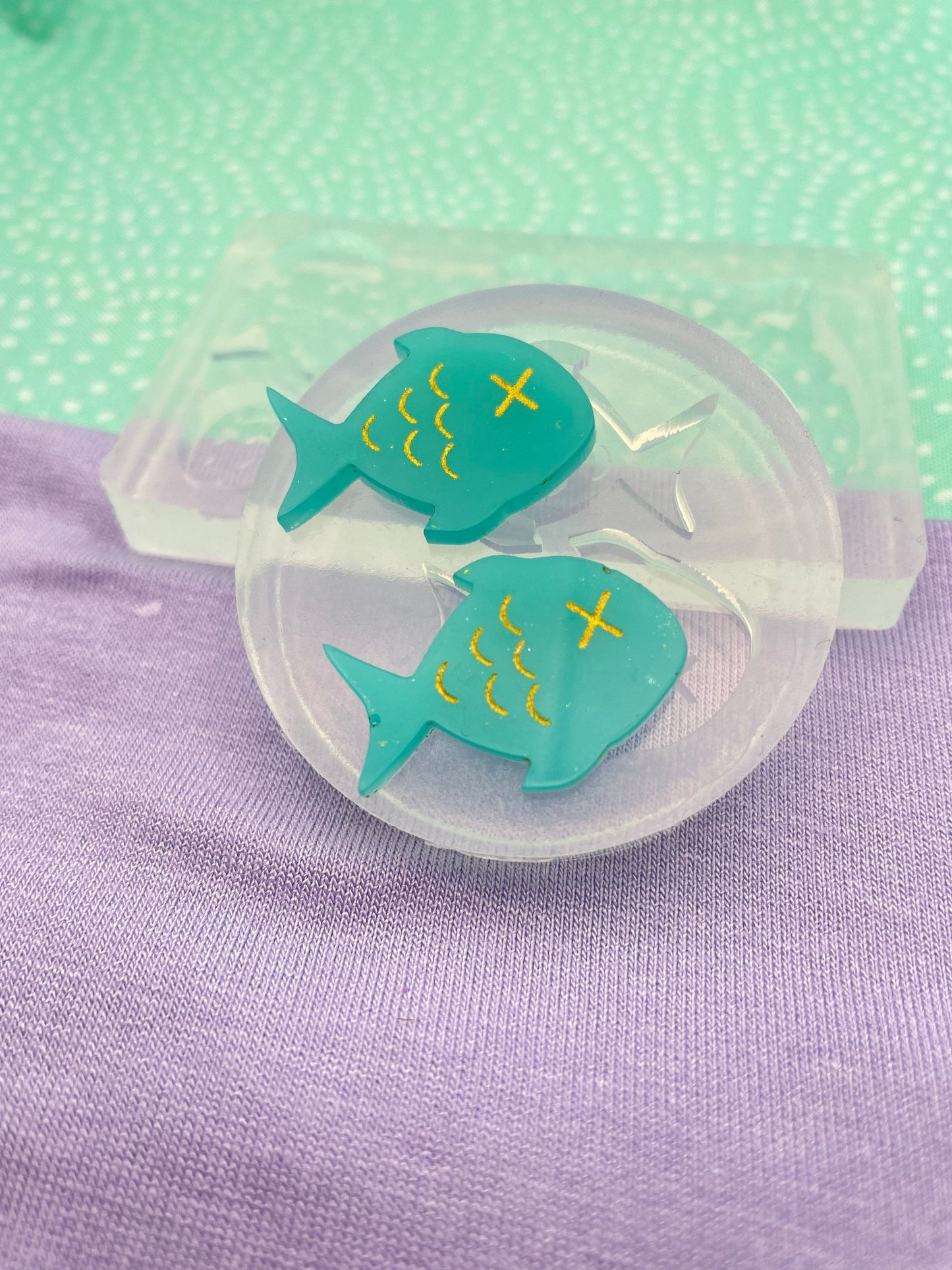 Small 2.7 cm Dead fish stud or dangle Earring Mold Ocean themed Goth themed
