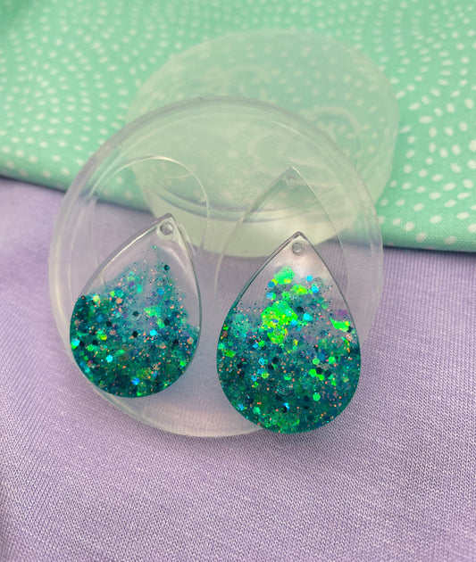 3.2 cm Water Drop Dangle Earring mold with predrilled holes