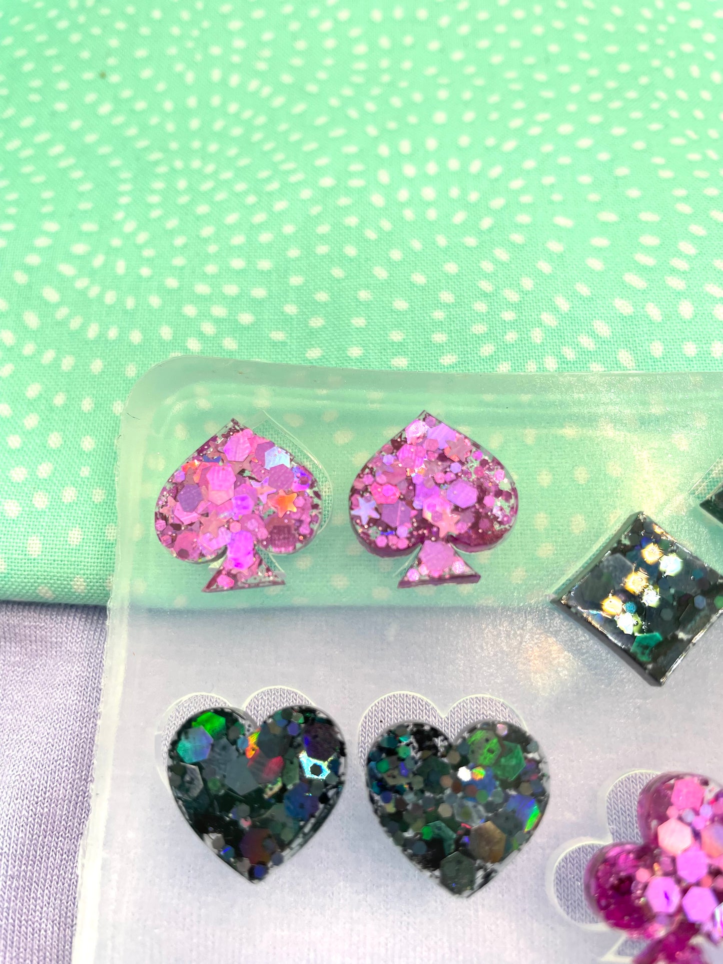 Card suits casino stud Mold