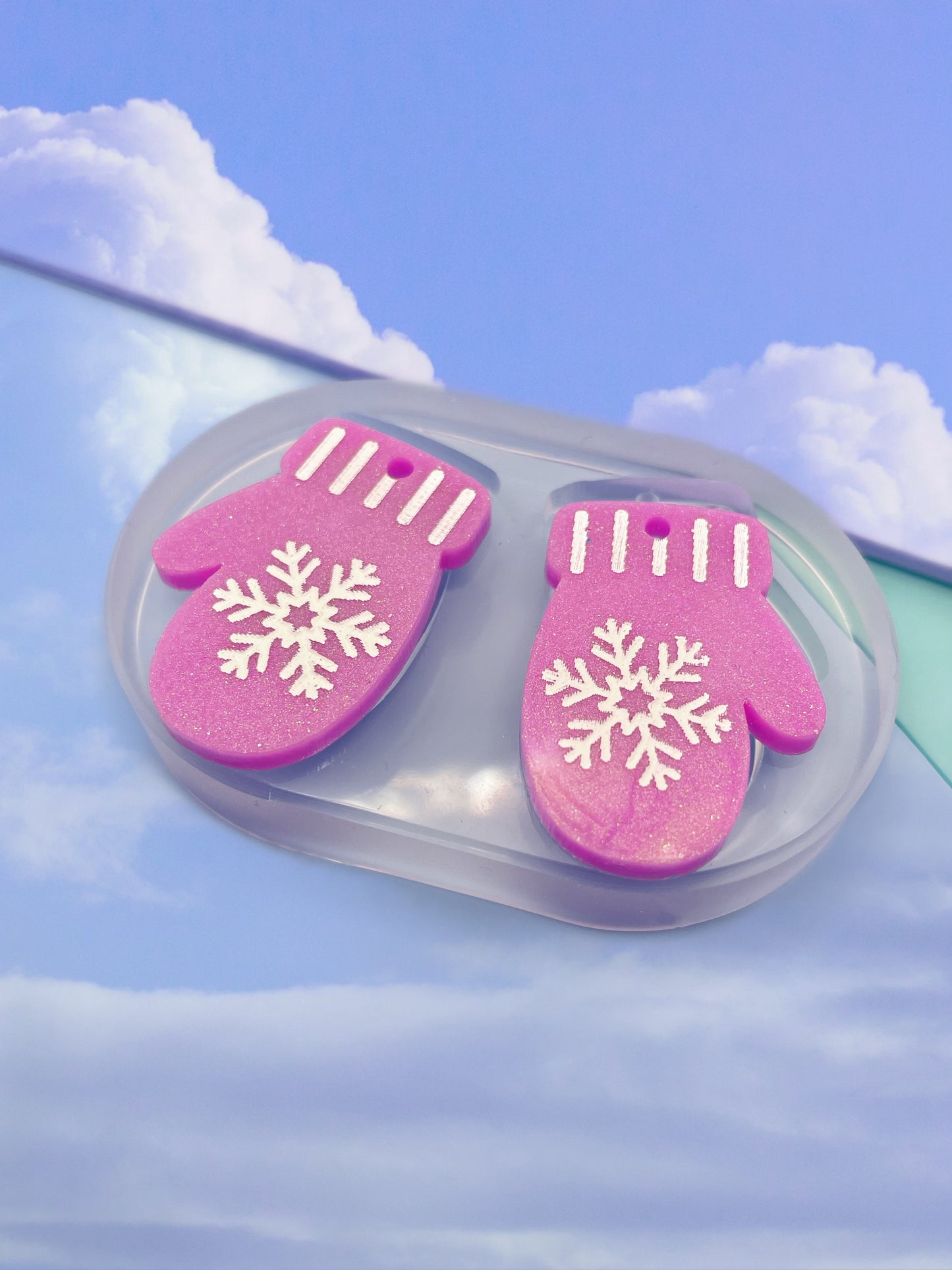 Small Snowflake Mitten Dangle Earring Mold