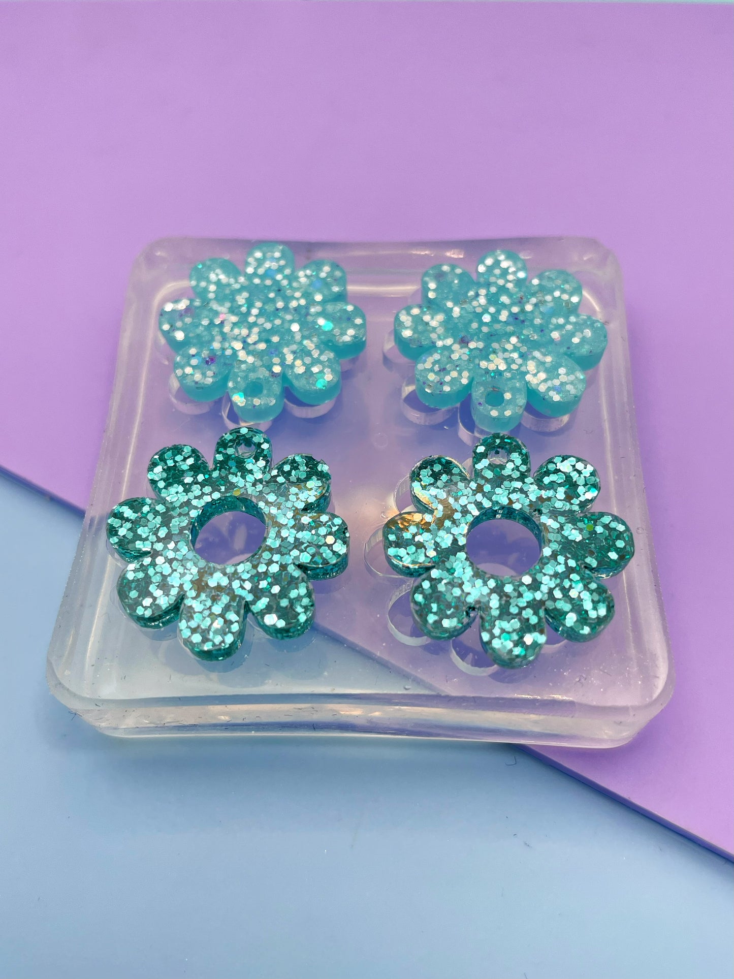 2.5 cm Daisy Flower Dangle Earring Mold