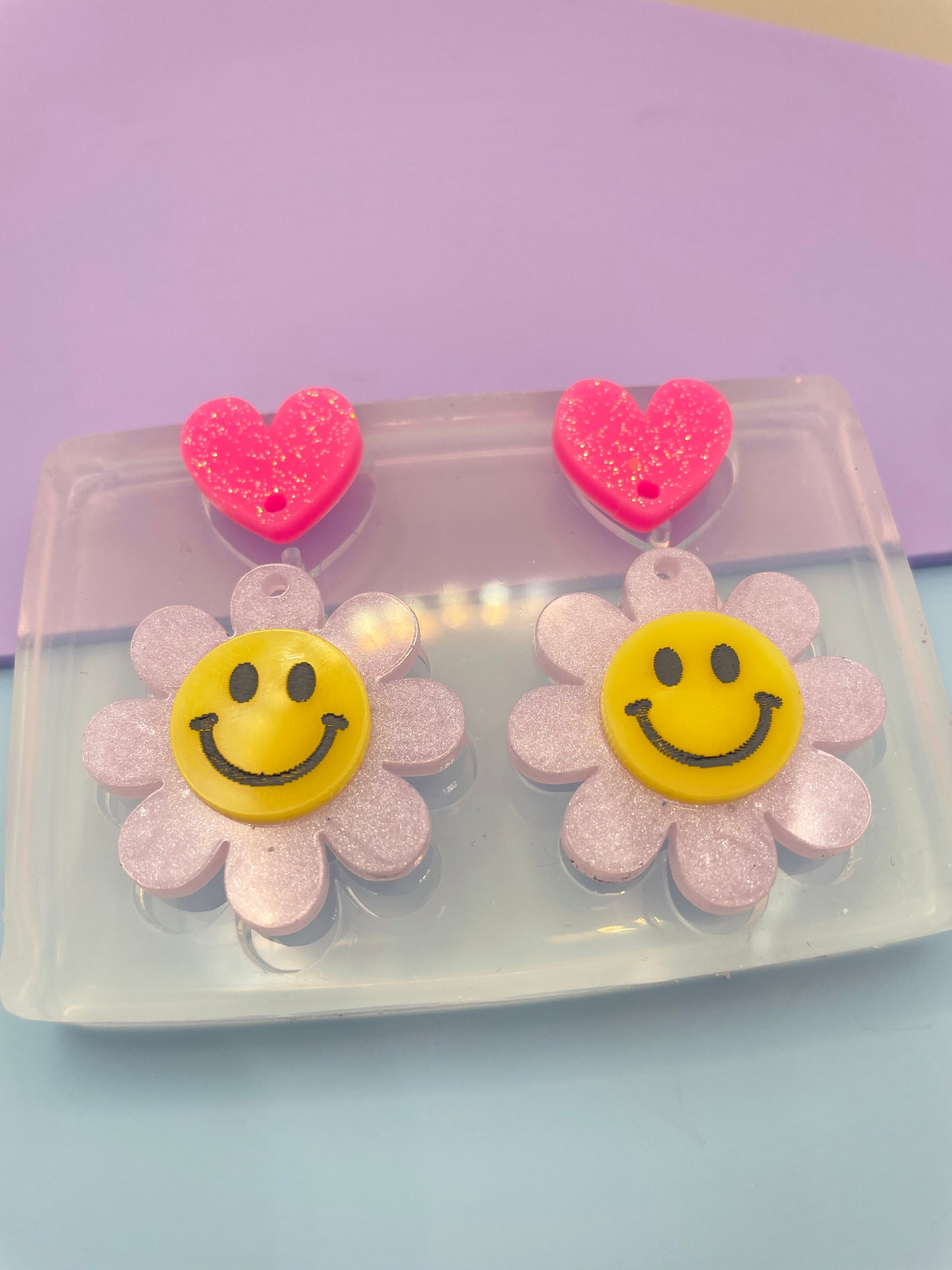 Small Happy Face Daisy Flower Heart Stud Topper Dangle Earring Mold
