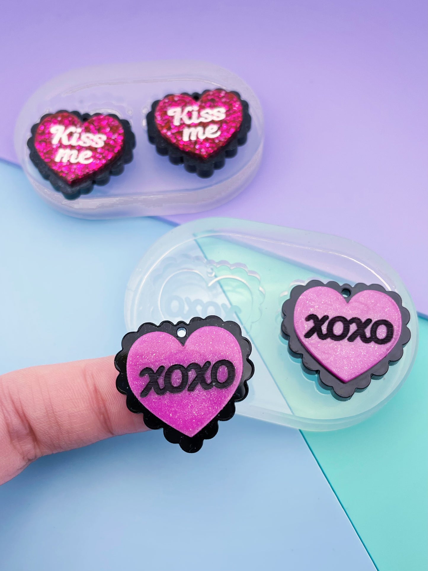 2.6 cm XOXO kisses hugs Layered Scalloped Heart Dangle Earring Mold
