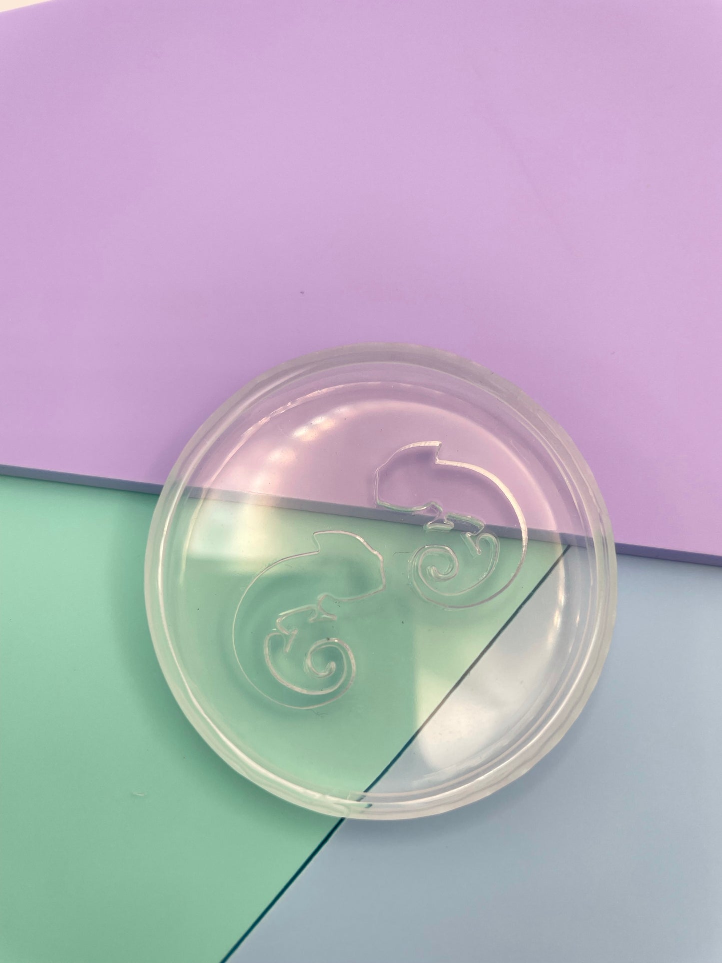 1.7 cm Chameleon Reptile Lizard Gecko Stud Earring Mold Silicone Mould
