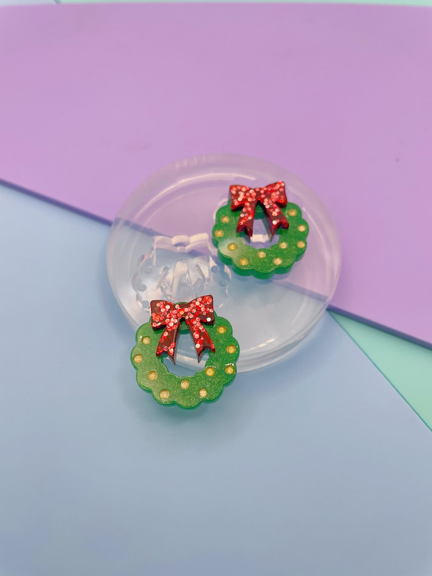 Small Christmas Wreath with Ribbon Bow Stud Earring Mold