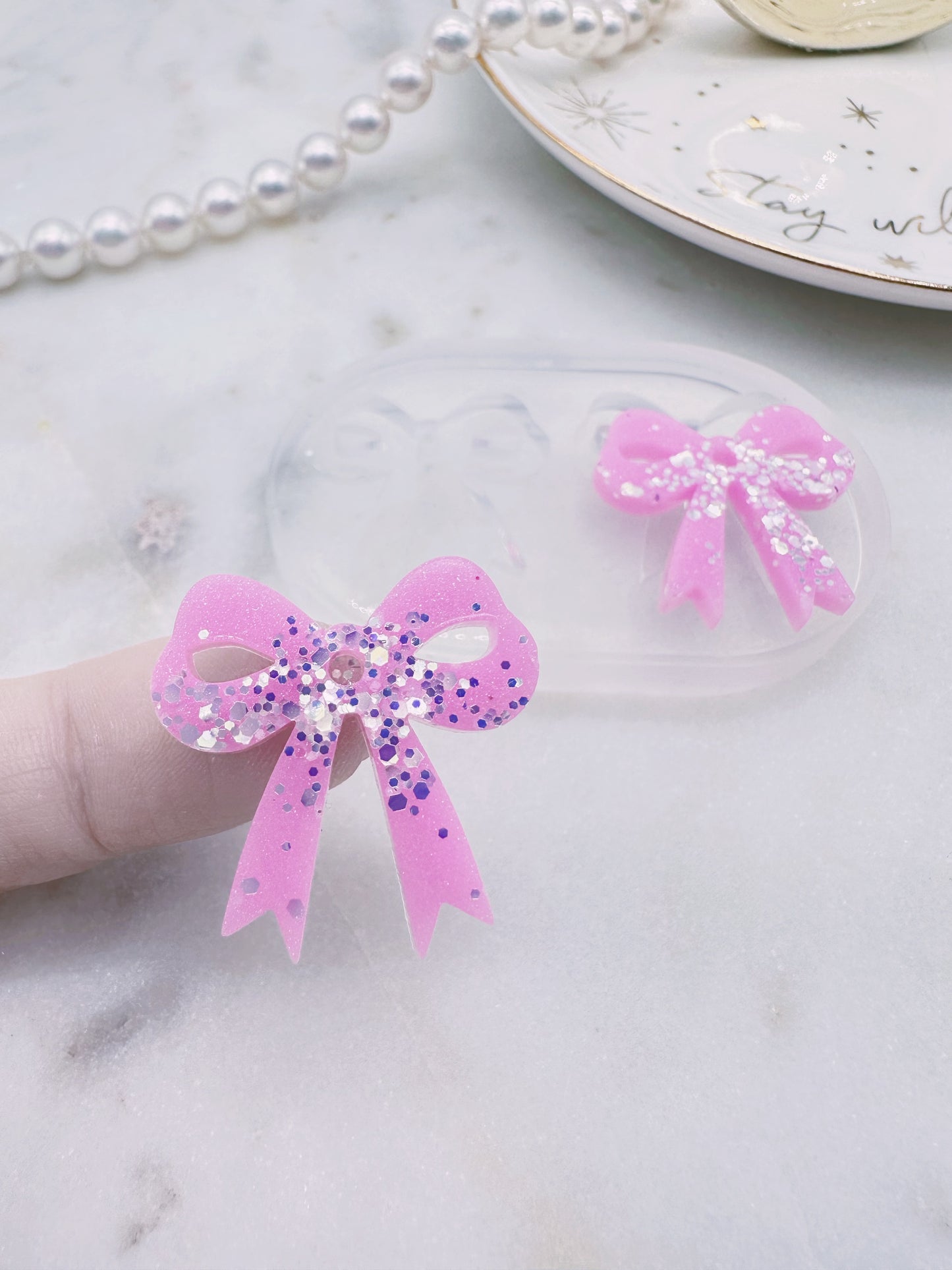2.5 cm Ribbon bow dangle earring mold