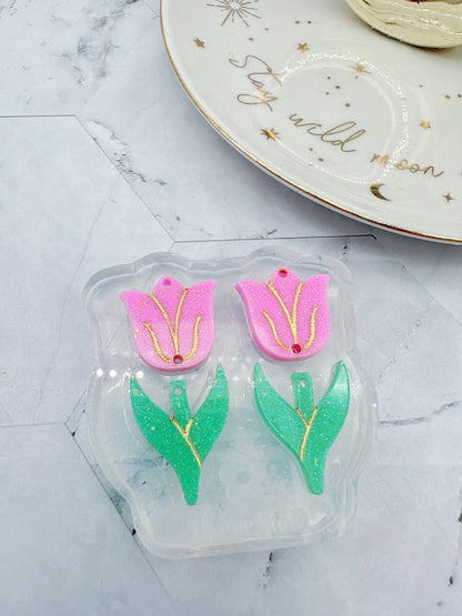 Small Two-part Engraved Tulip Dangle Earring Mold