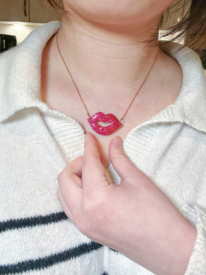 Predomed Kissy Lip Necklace Mold