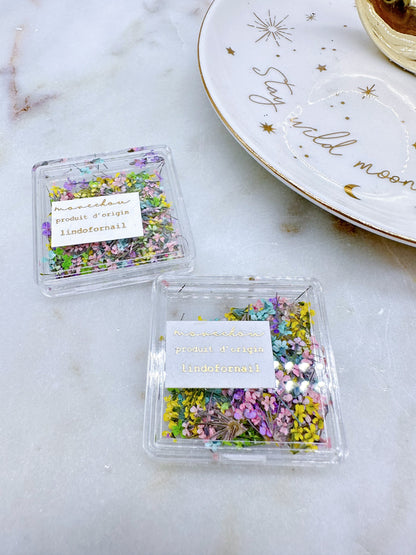 Shredded Lace Flowers in a box (Yellow, Lilac and Blue)