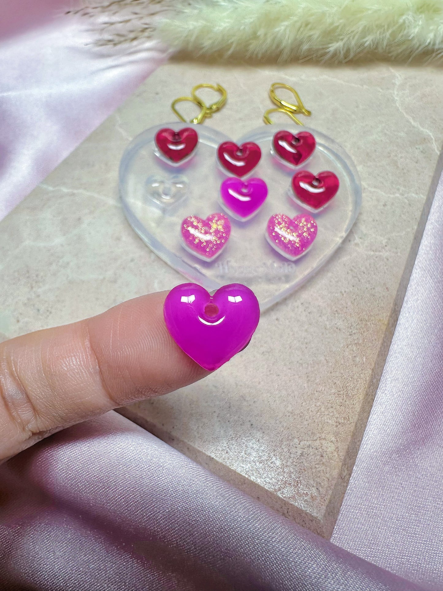 Tiny 1.2 cm Predomed Heart Dangle Earring Bracelet Necklace Charm Mold