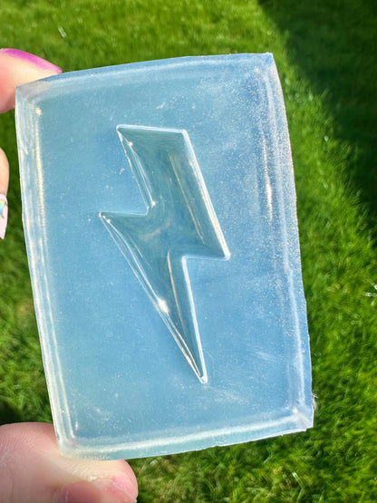 5cm Predomed Lightning Bolt Brooch Pin Hairclip Mold